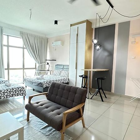 ปาลาซิโอ เซอร์วิซ อพาร์ตเมนต์ Apartment ยะโฮร์บาห์รู ภายนอก รูปภาพ